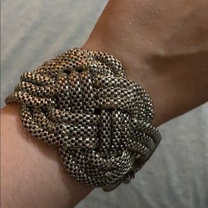 Fashion Knot Bracelet